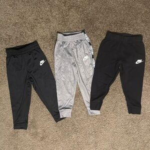 3T bundle of Nike joggers